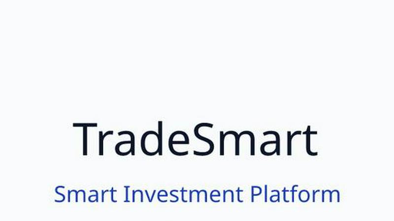 LowRiskTradeSmart application interface and features